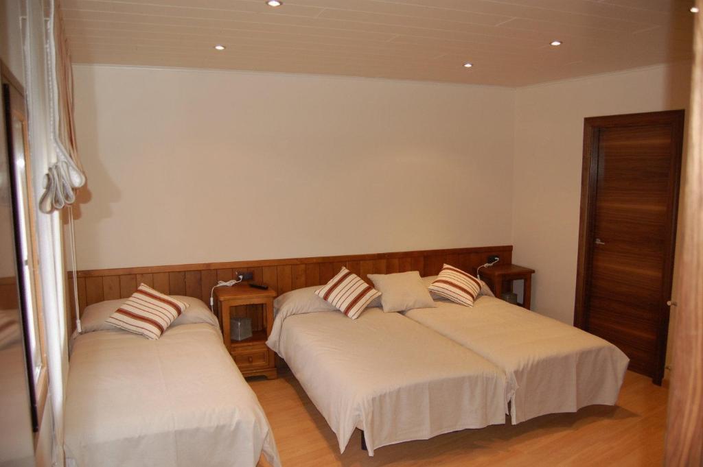 Hostau Era Claverola Hotel Salardú Quarto foto